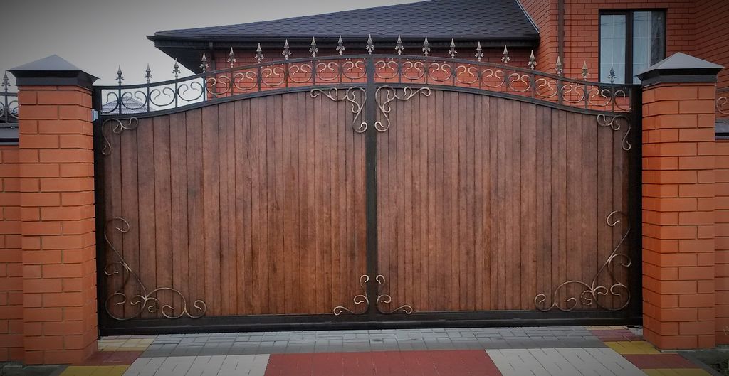 Купить простые ворота для дома: советы по выбору, установке и уходу в Петрозаводске от 33456 руб | ВоротМастер-Птр